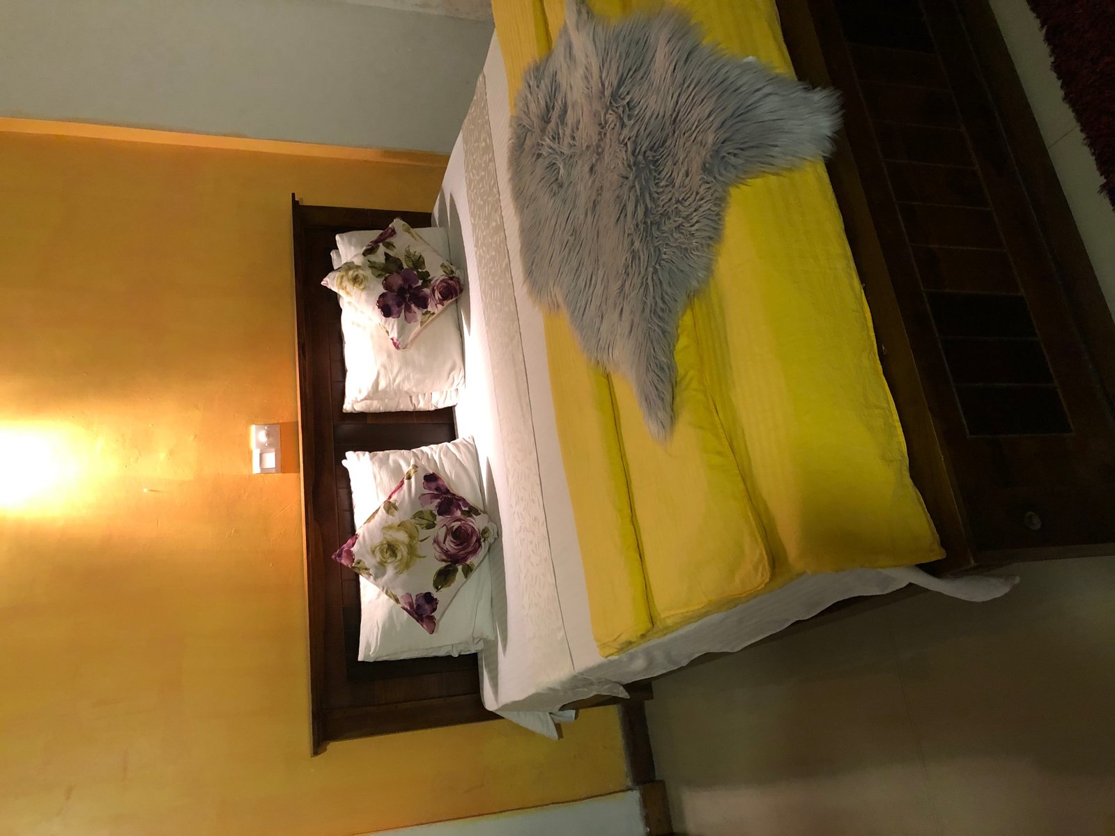 Studio Room